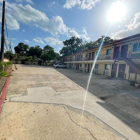 Southmore Motel Houston Bagian luar foto