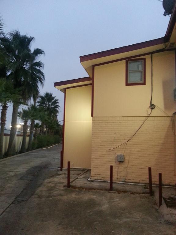 Southmore Motel Houston Bagian luar foto