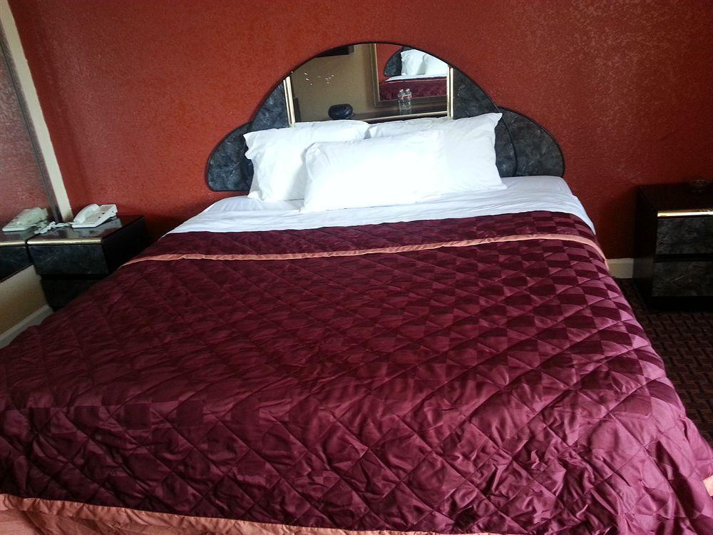Southmore Motel Houston Bagian luar foto